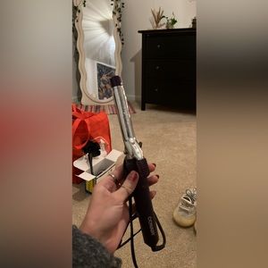 CONAIR curling iron